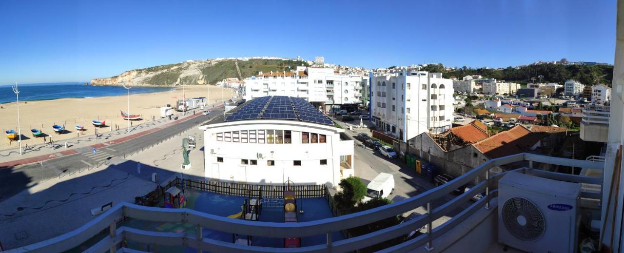 Beachfront Apartment Nazaré Extérieur photo